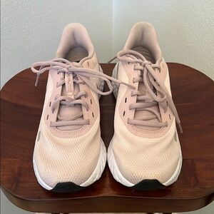 Women's Pink Athletic Shoes